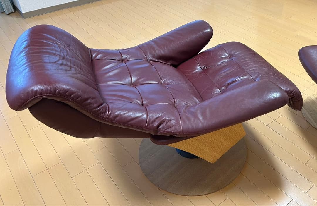 カリモク Karimoku パーソナルチェア リクライニングソファ 回転式