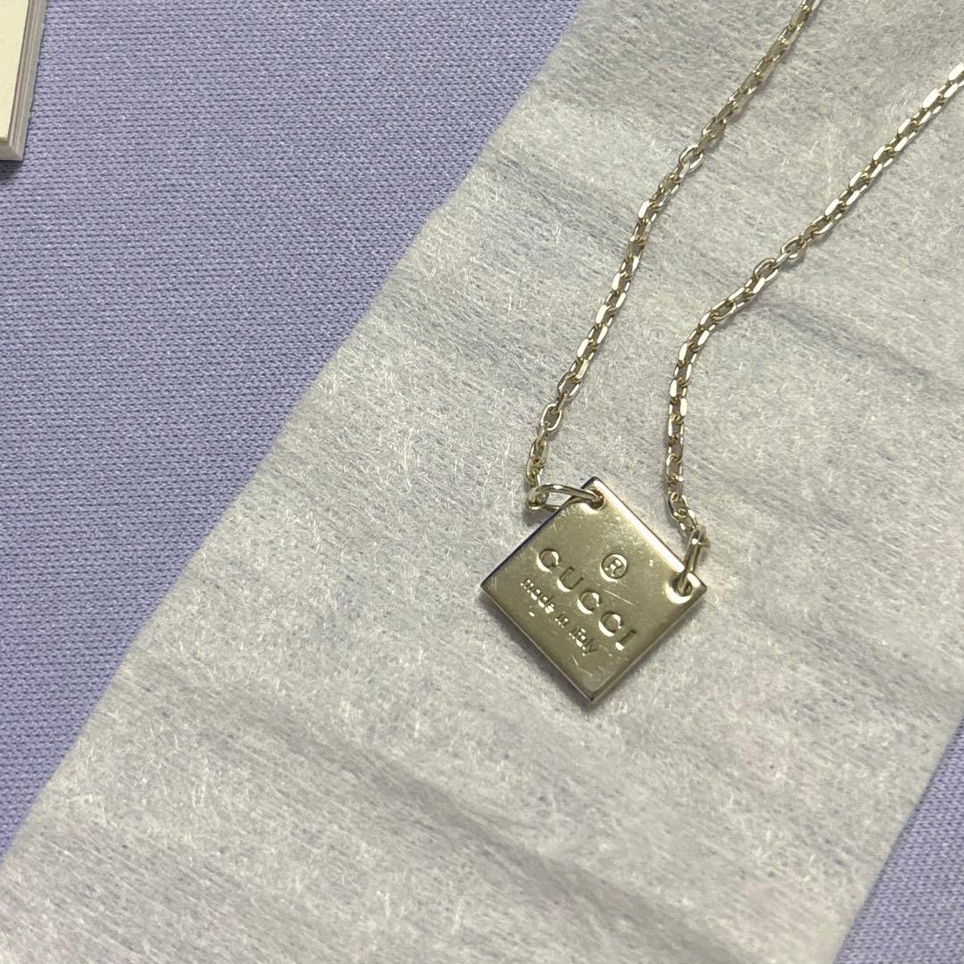 GUCCI グッチ ネックレス プレート ロゴ スクエア 箱付き