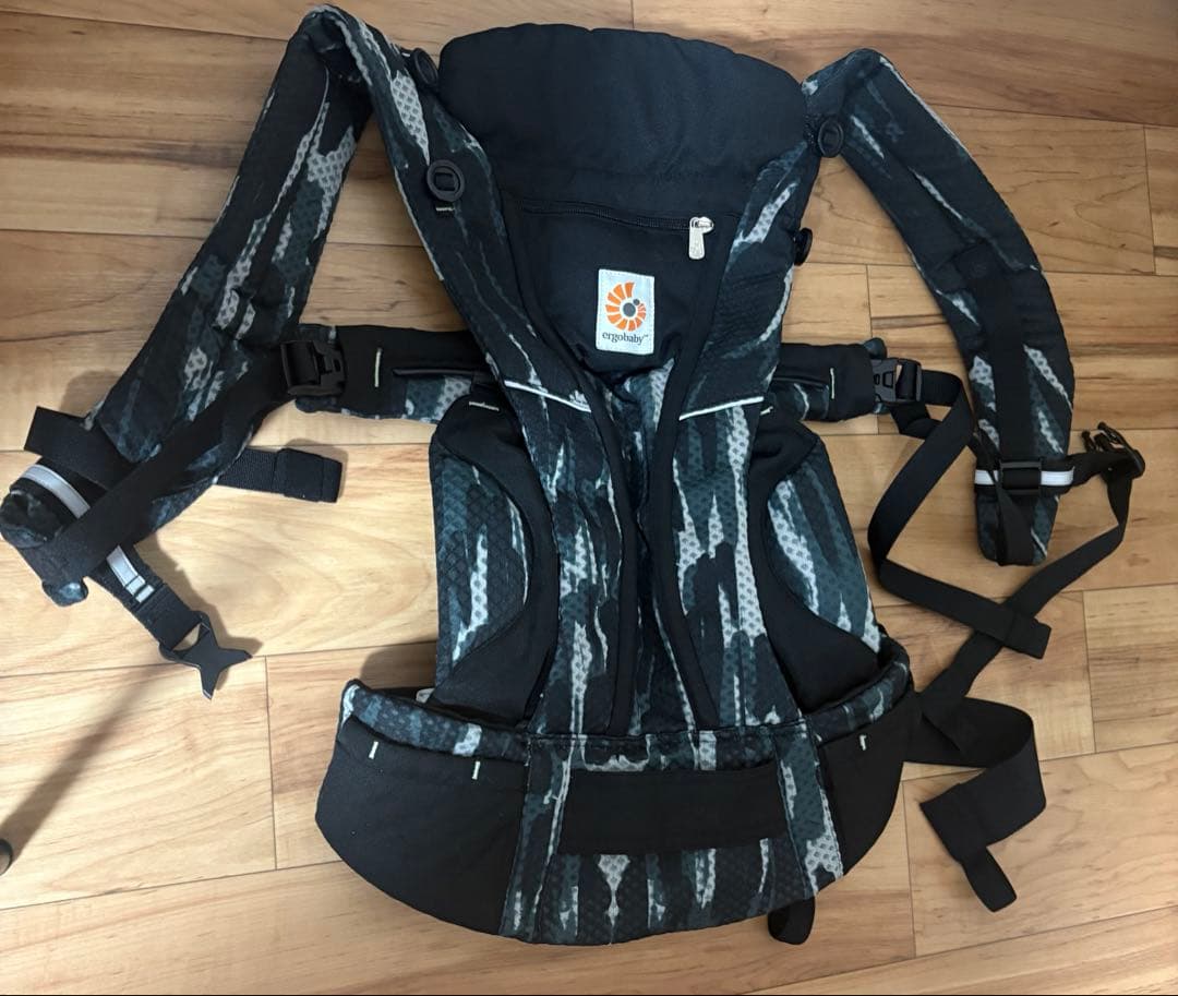 エルゴベビー　オムニブリーズ　美品