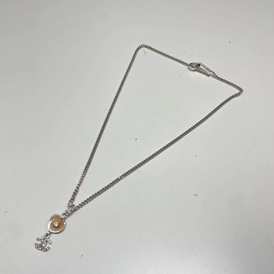 m*g様 CHANEL クリスタル　ネックレス　カメリア　シャネル