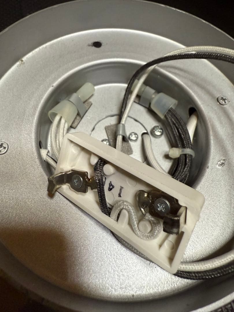 【大幅値下げ】YAMAGIWA P-FLAT 3灯