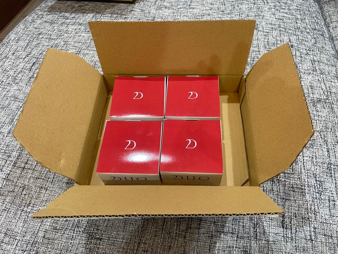 DUO クレンジングバーム　赤箱90g エンジングケア　４個セット