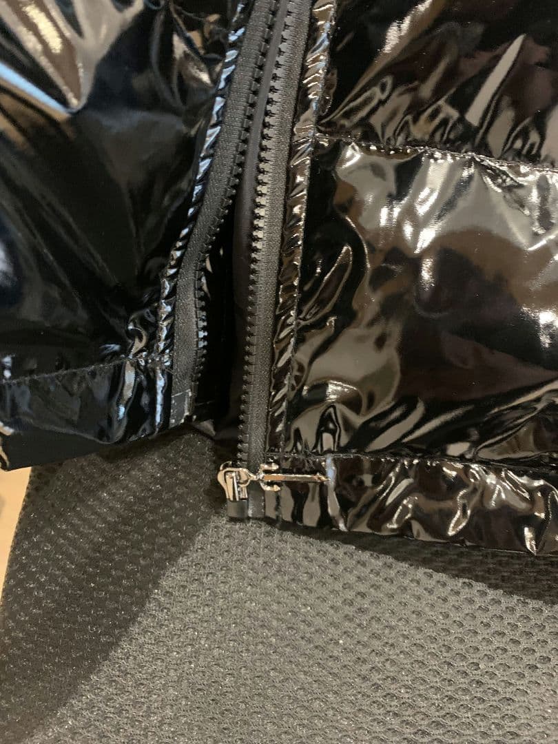 Trapstar ダウンジャケット ブラック 光沢 Mサイズ