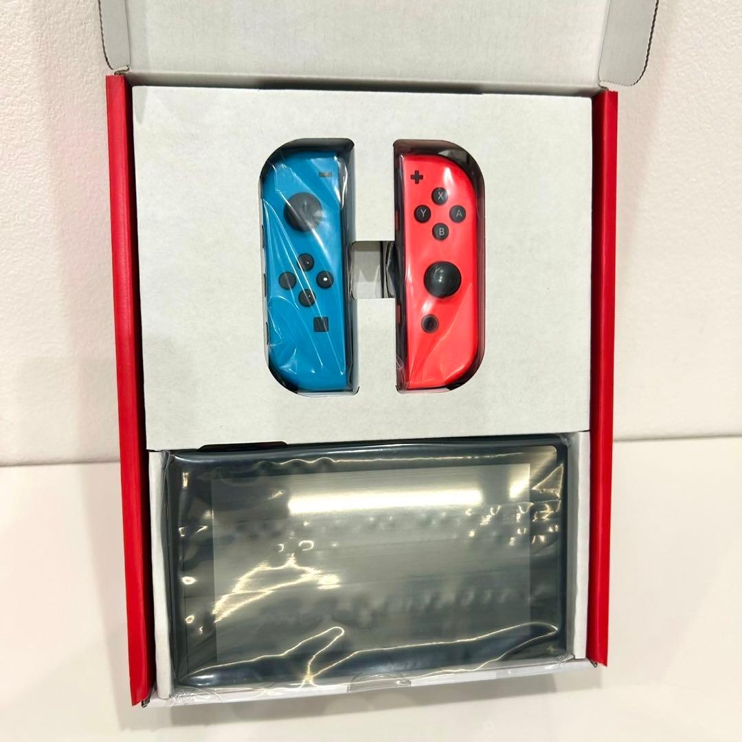 Nintendo Switch スイッチ 青/赤　Joy-Con 本体セット