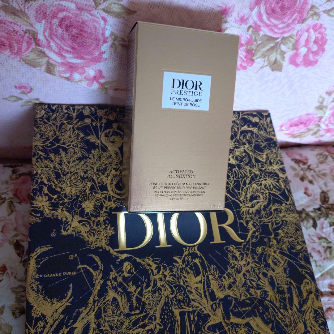 Dior プレステージ マイクロ フルイド タン　1Nニュートラル