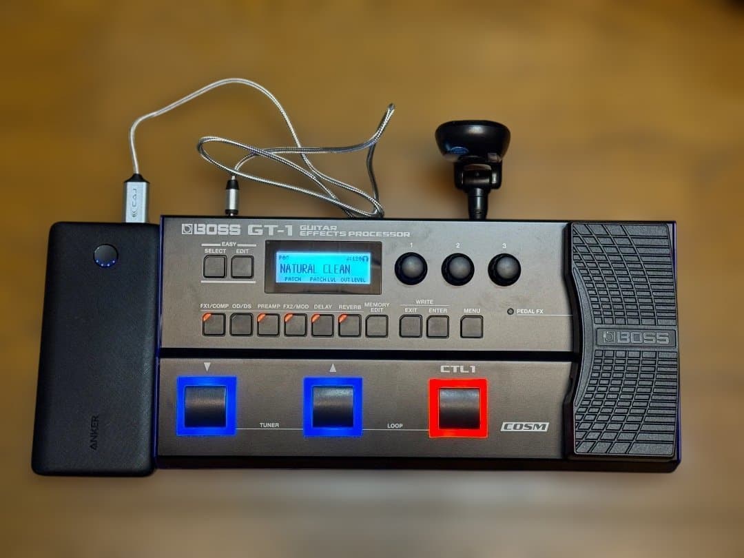 【美品】BOSS GT-1 ギターエフェクター保証書付