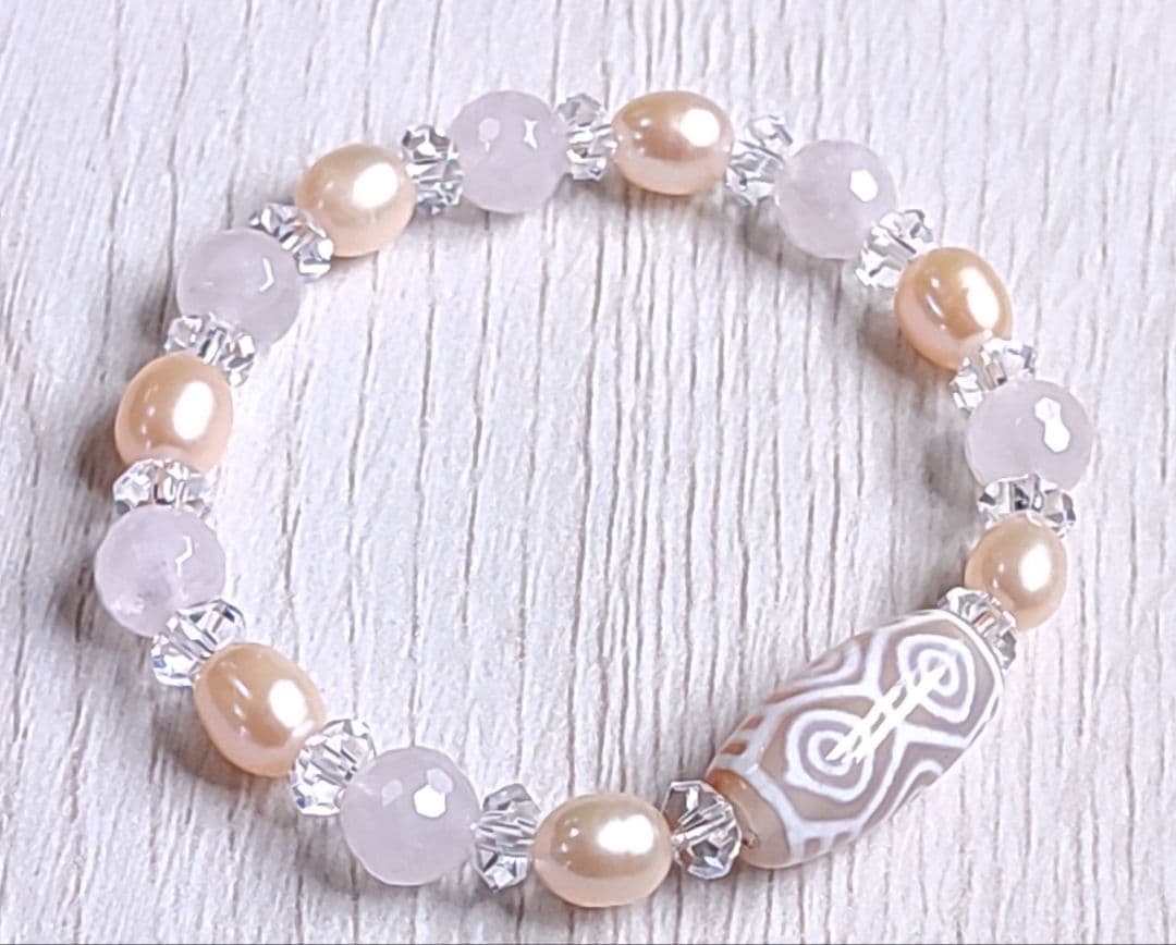 ◇龍眼天珠とマダガスカル産ローズクォーツ・オレンジパールのパワーストーン ブレス