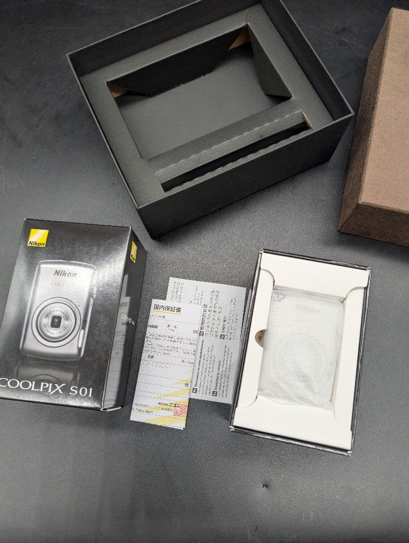 【未使用】Nikon COOLPIX S01 シルバー