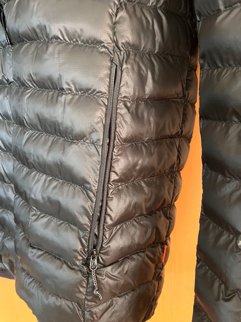 Mammut ブラック 中綿(ポリエステル)ジャケット