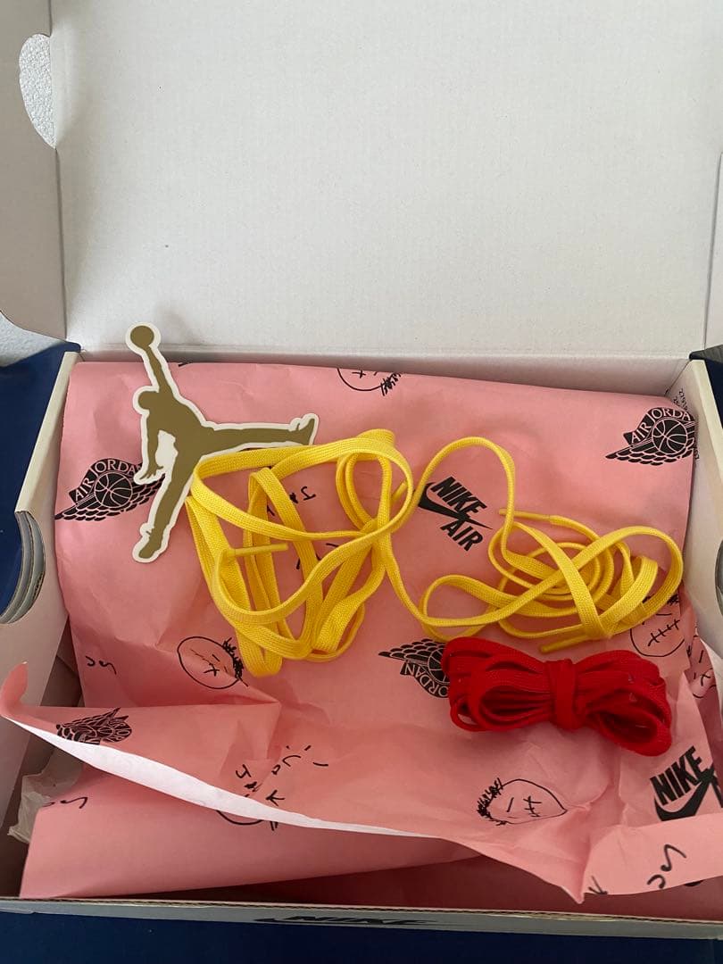 Travis Scott × Nike Air Jordan 1