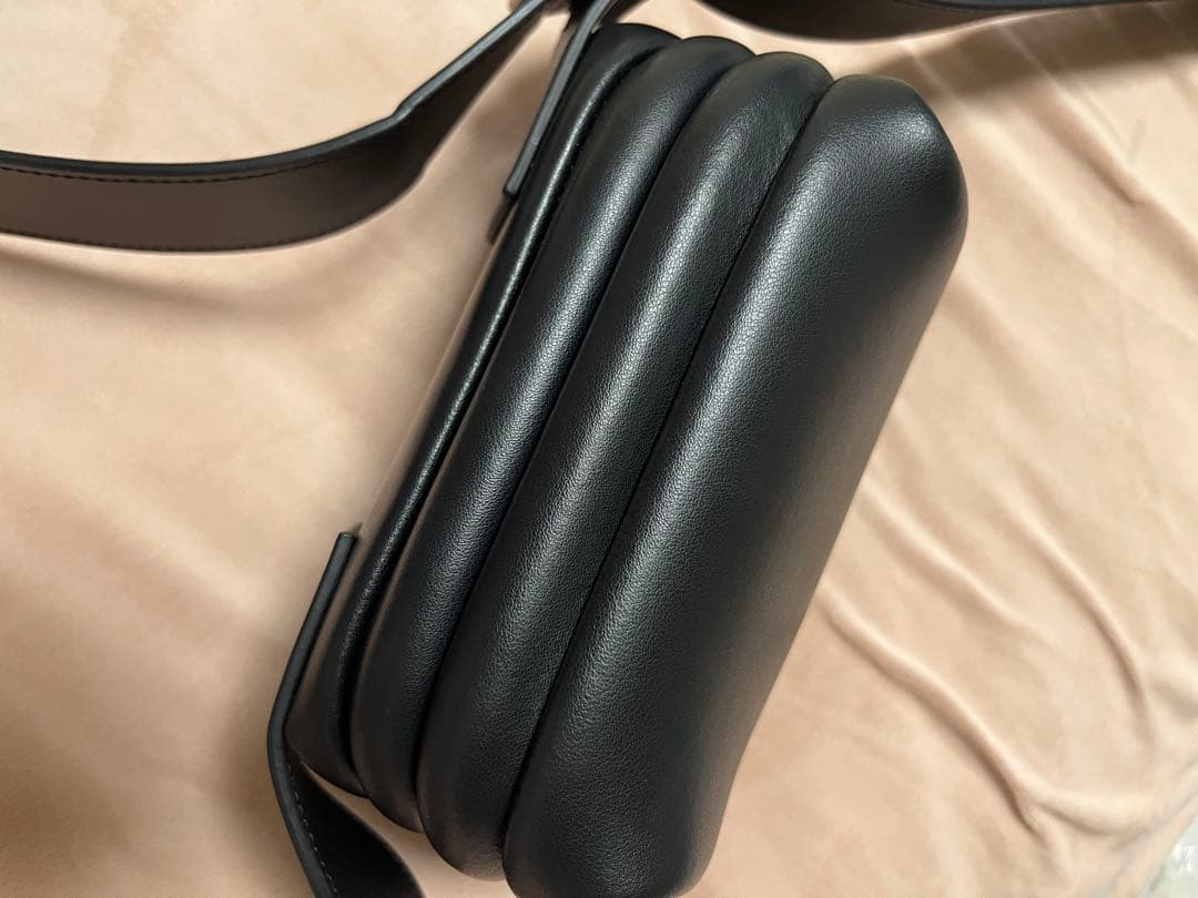 OSOI レザーバッグ　Pecan Brot ブラック