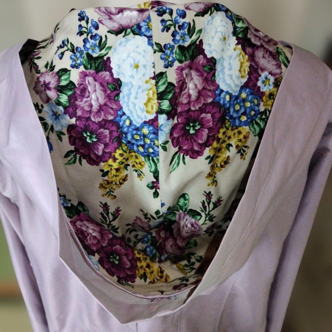 【バラ色の暮し】 薄紫色 フラワー柄 コート