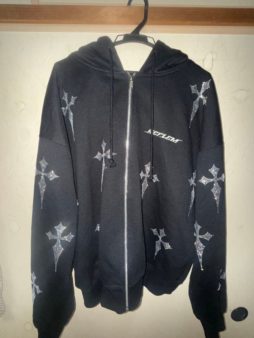 REFLEM/レフレムクロス総柄ラインストーンZIPパーカージップアップパーカー
