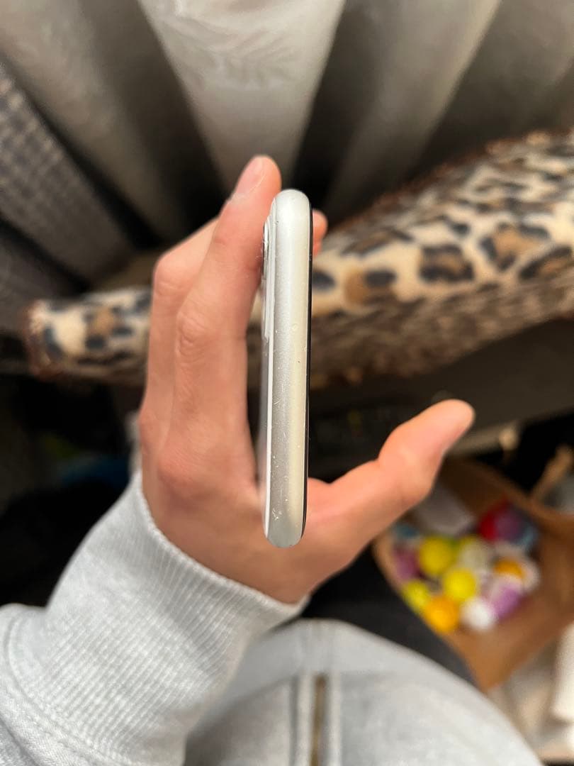 iPhone 11 256GB ホワイト