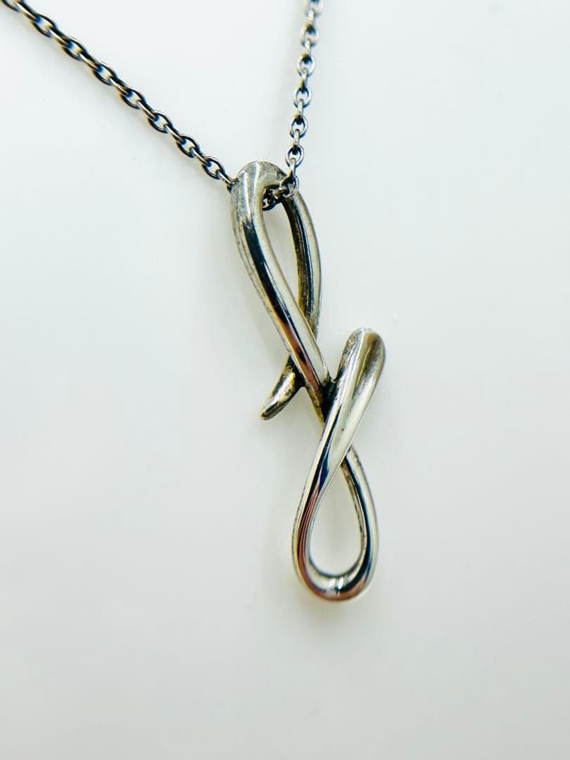 ティファニー イニシャルネックレス「f」　925刻印