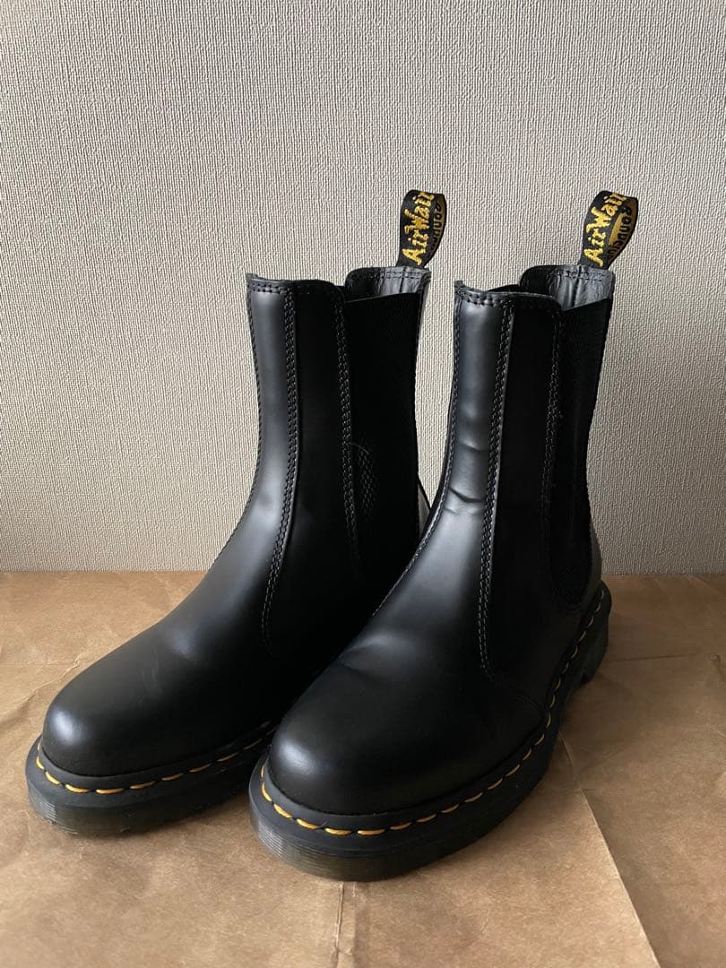 Dr. Martens ドクターマーチン　ブラック サイドゴアブーツ　レディース