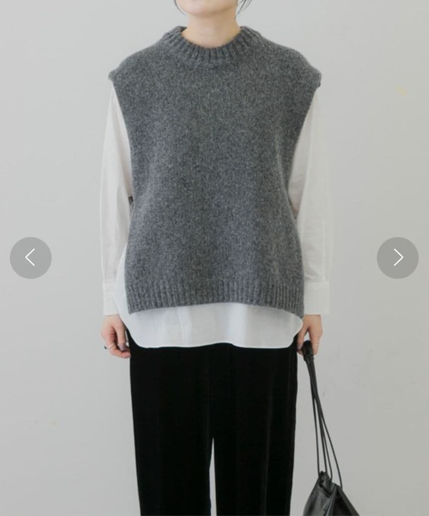 saya かぐれ トグル釦ニットベスト グレー