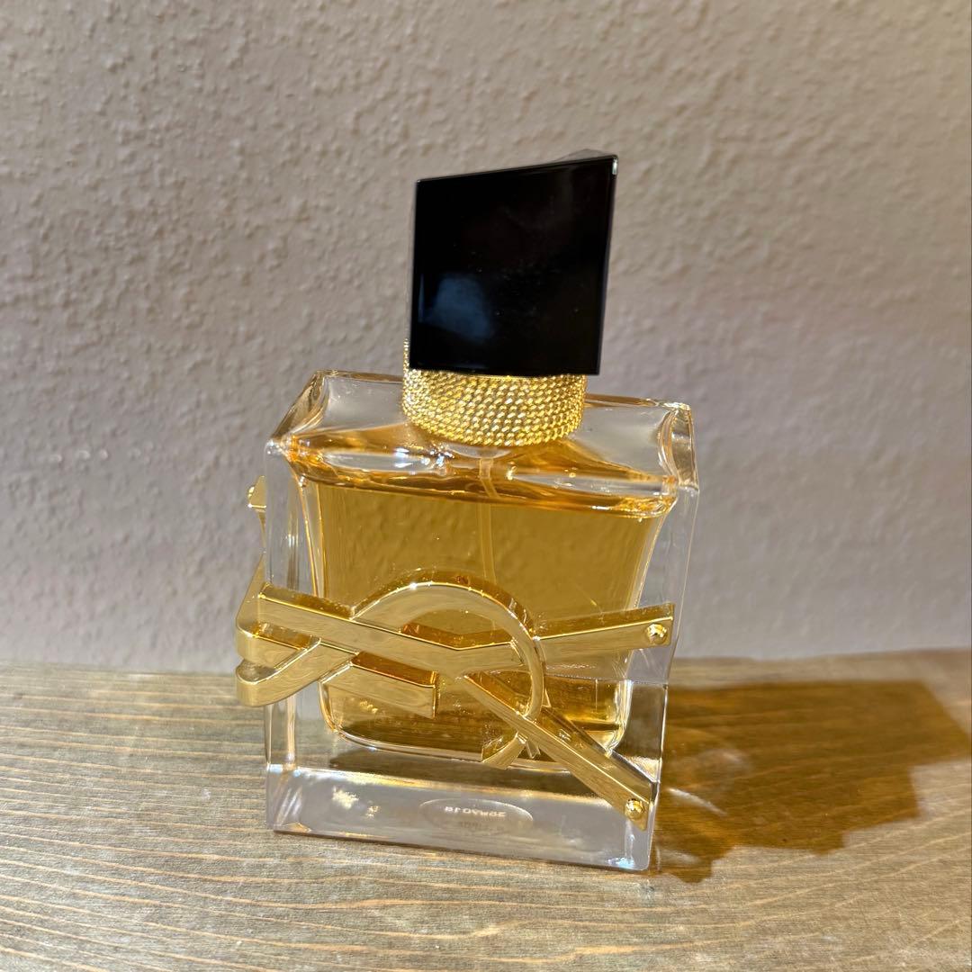 YSL リブレ　オーデパルファム