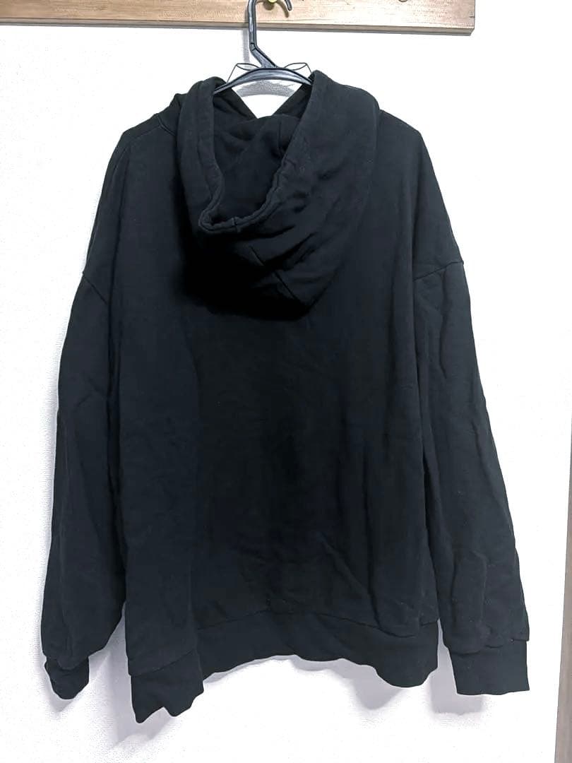 ブラック オーバーサイズ パーカー