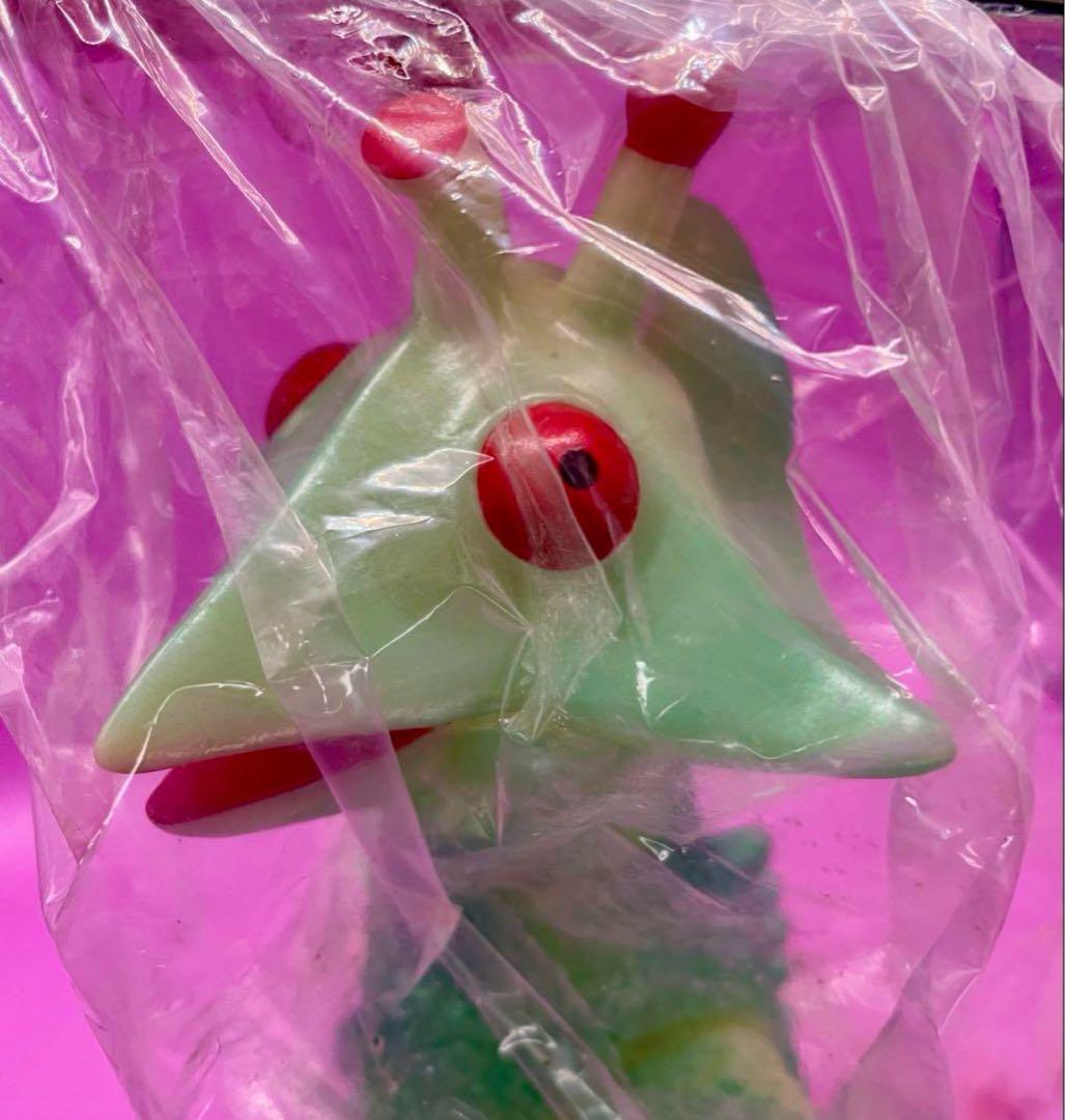 マルサン ギララ イリサワ限定畜光版 ソフビ人形 デッドストック 未開封 新品