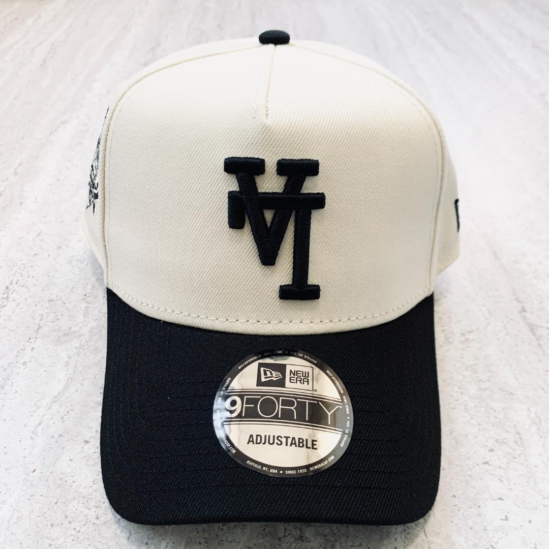 海外限定 LA ニューエラ ドジャース 逆ロゴ ホワイト ブラック