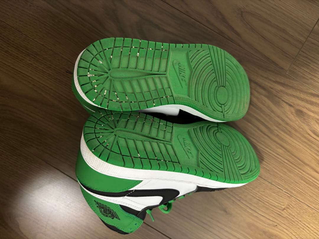 ２足セット売り　nike AJ1 ナイキ　エアジョーダン1 キッズ 23cm