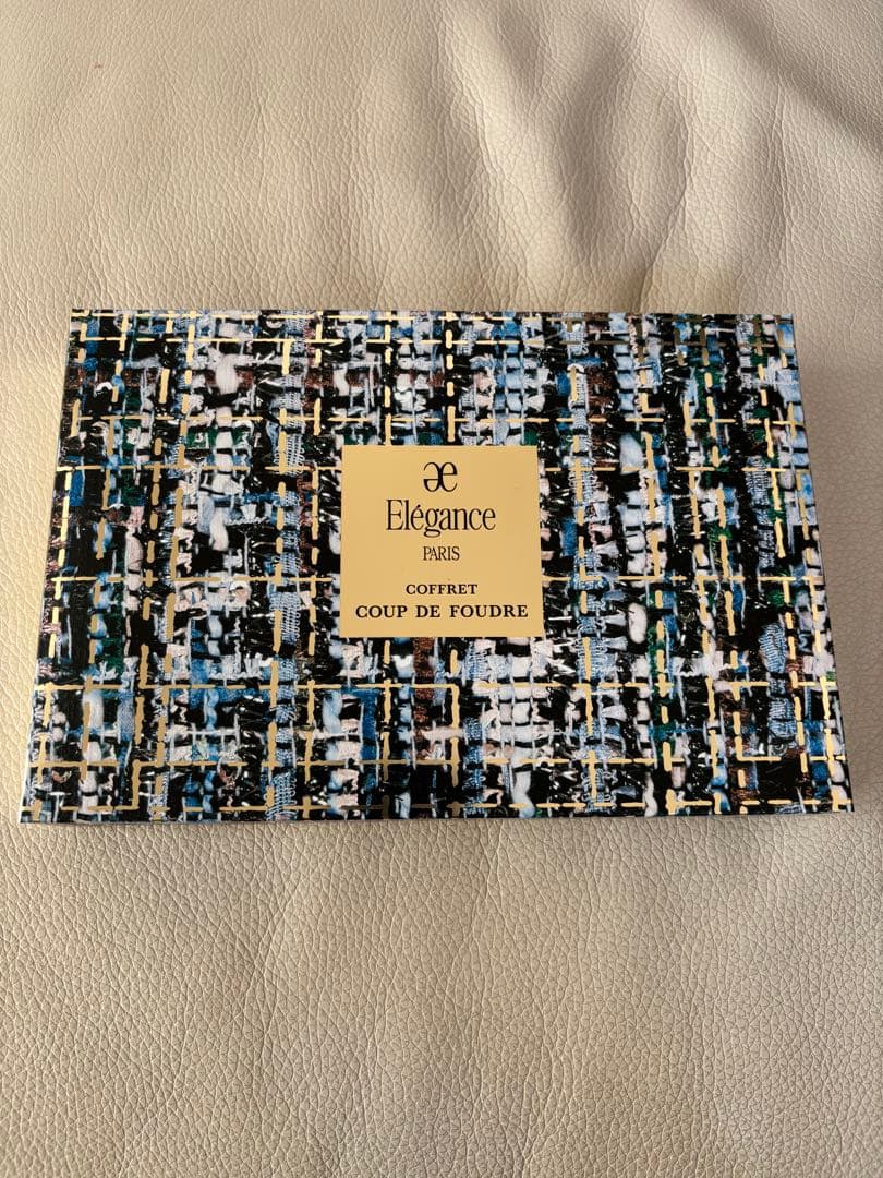 新品未開封　エレガンス　クリスマスコフレ　2025