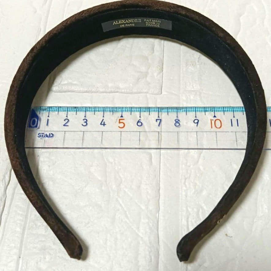 577【美品】ALEXANDRE DE PARIS カチューシャ ベロア 茶系