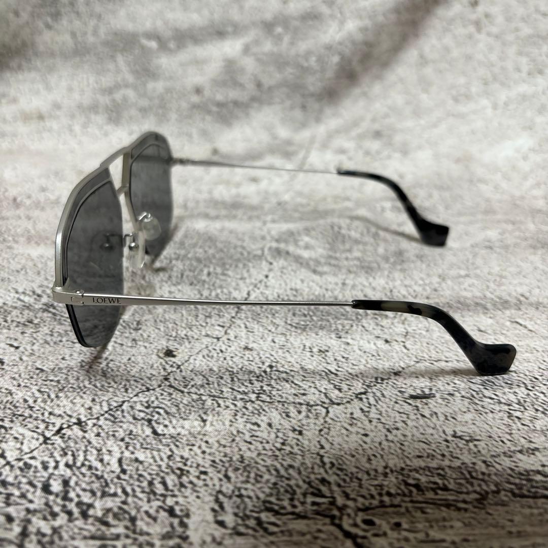 LOEWE サングラス　フレーム　シルバー　メガネ　ユニセックス　ロエベ