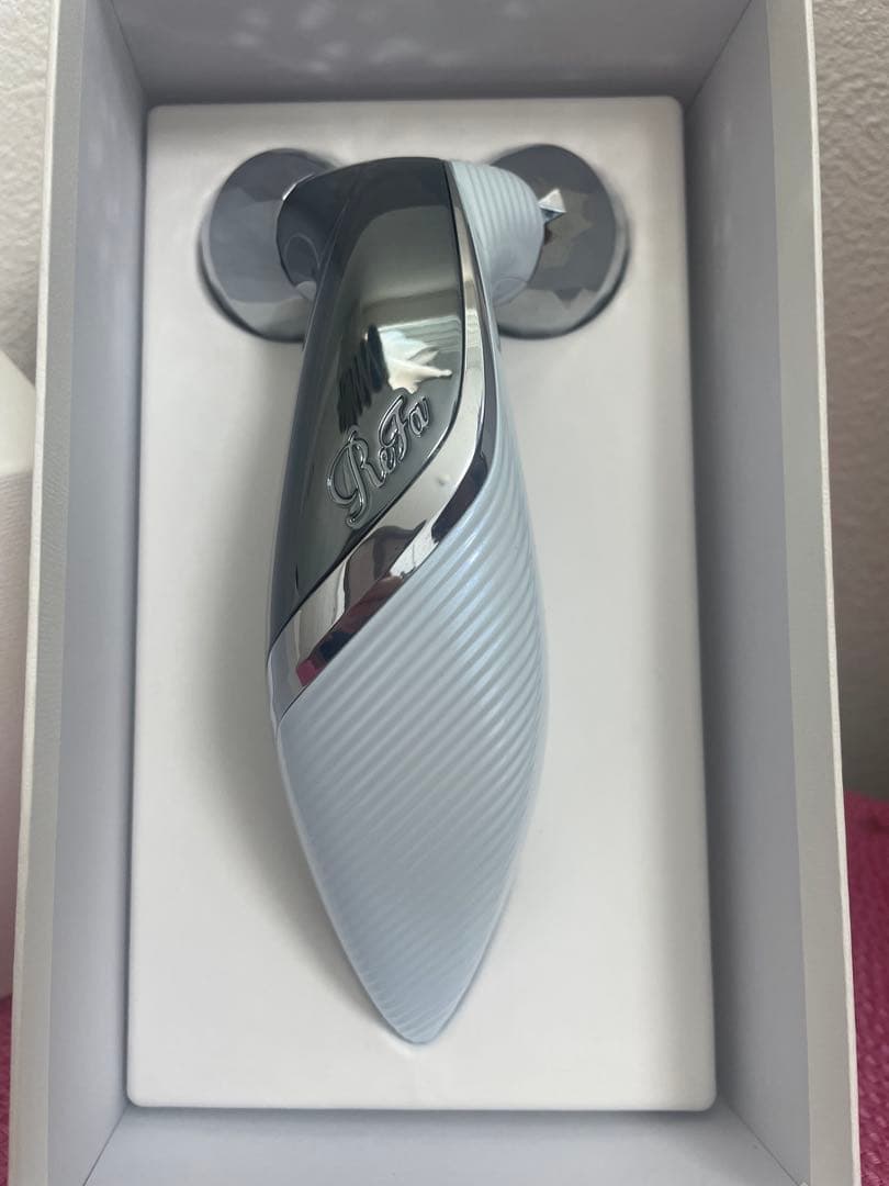 ReFa CARAT LIFT リファカラットリフト EMS