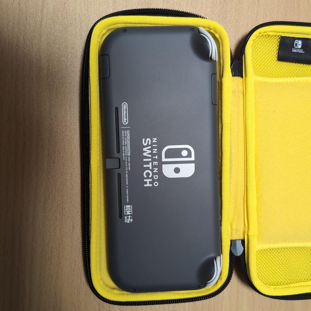 Nintendo Switch Lite ハードケース ブラック/イエロー