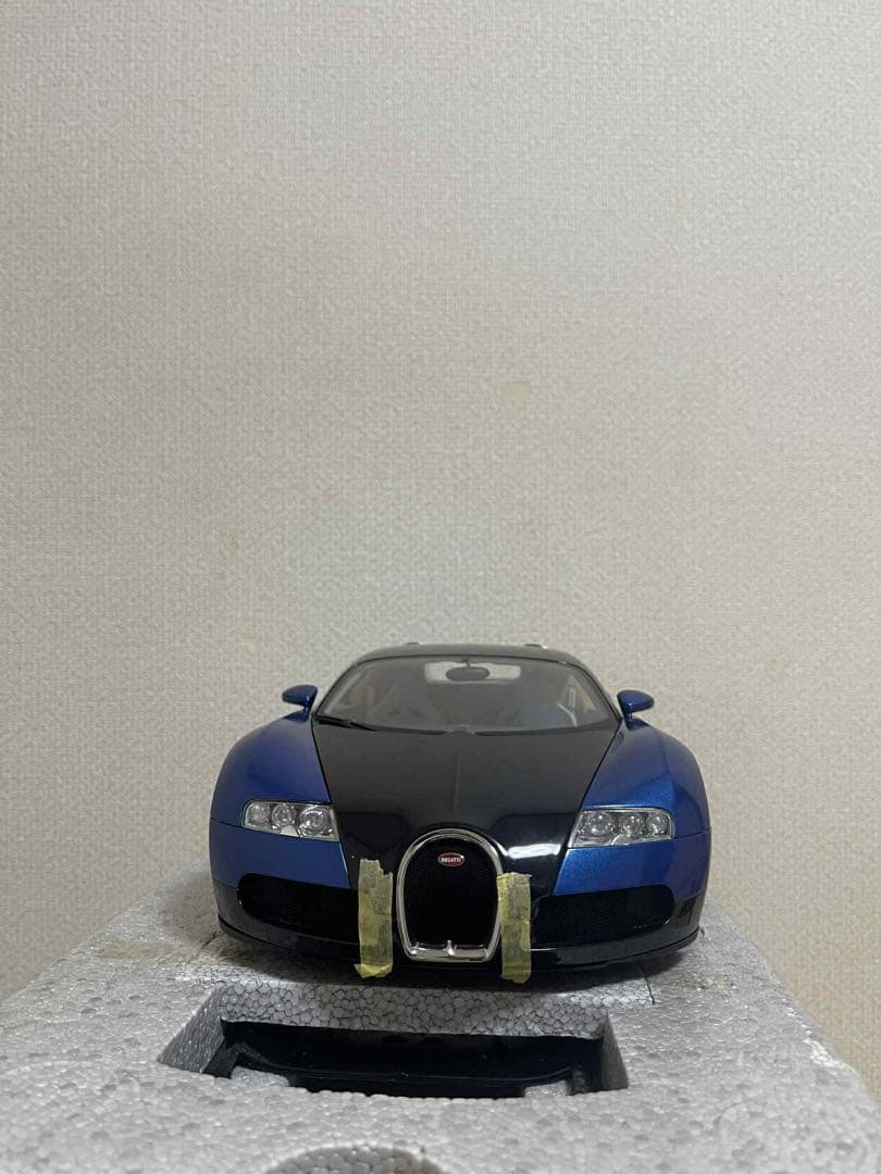 ミニカー AUTOart 1/12 Bugatti Veyron