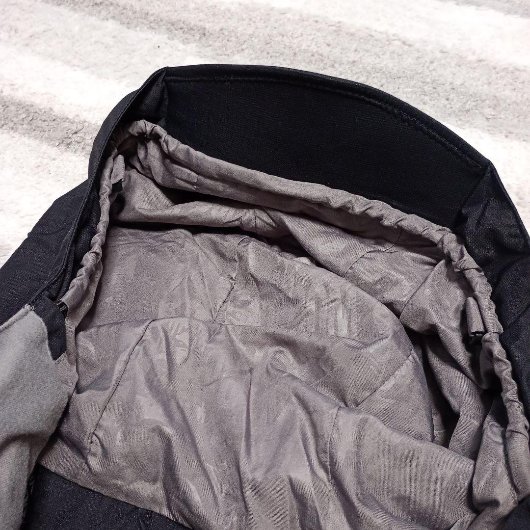 VOLCOM　ボルコム　スノボウェア　総柄　Мサイズ