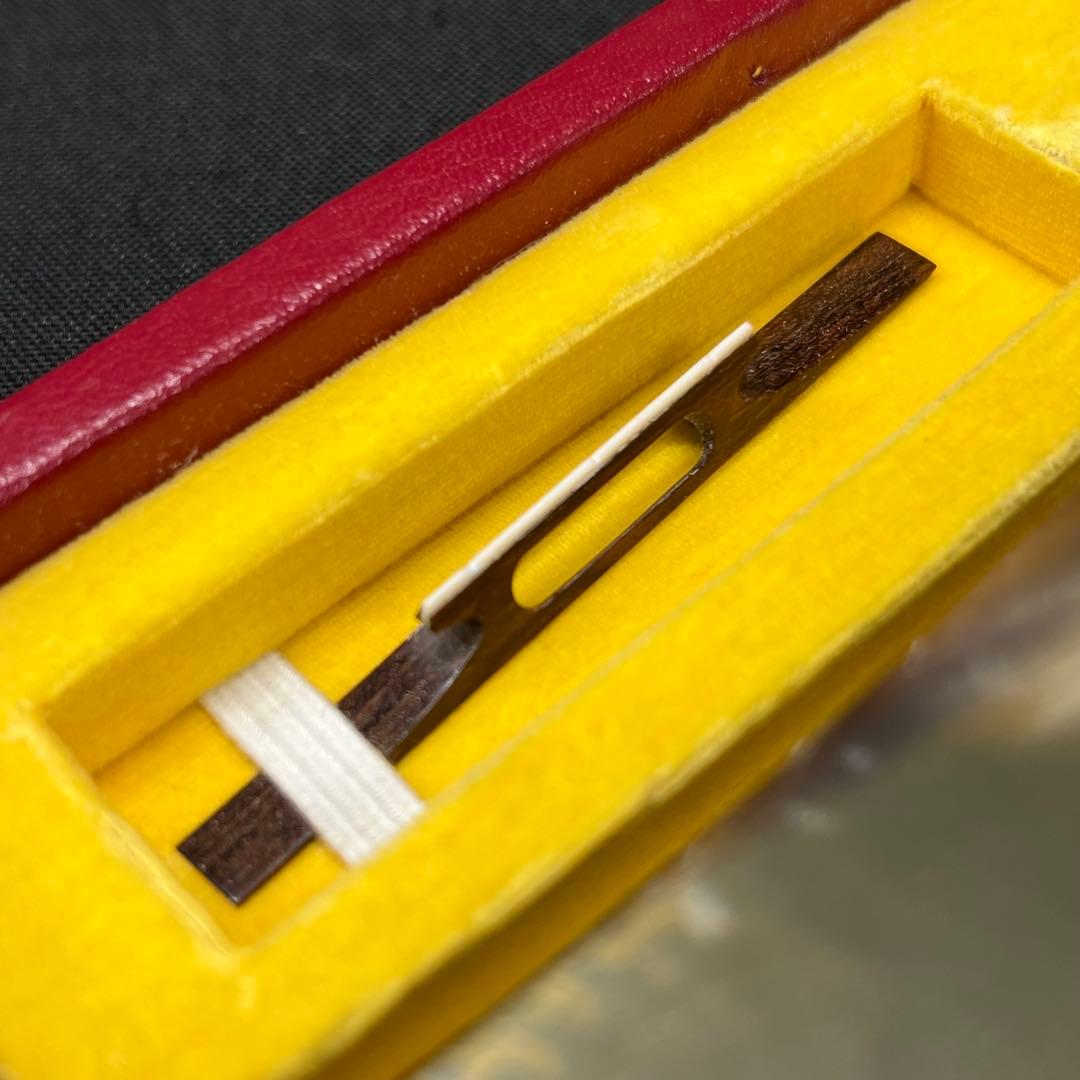 B2【used】三味線　撥　バチ　べっ甲　鼈甲　ケース入り