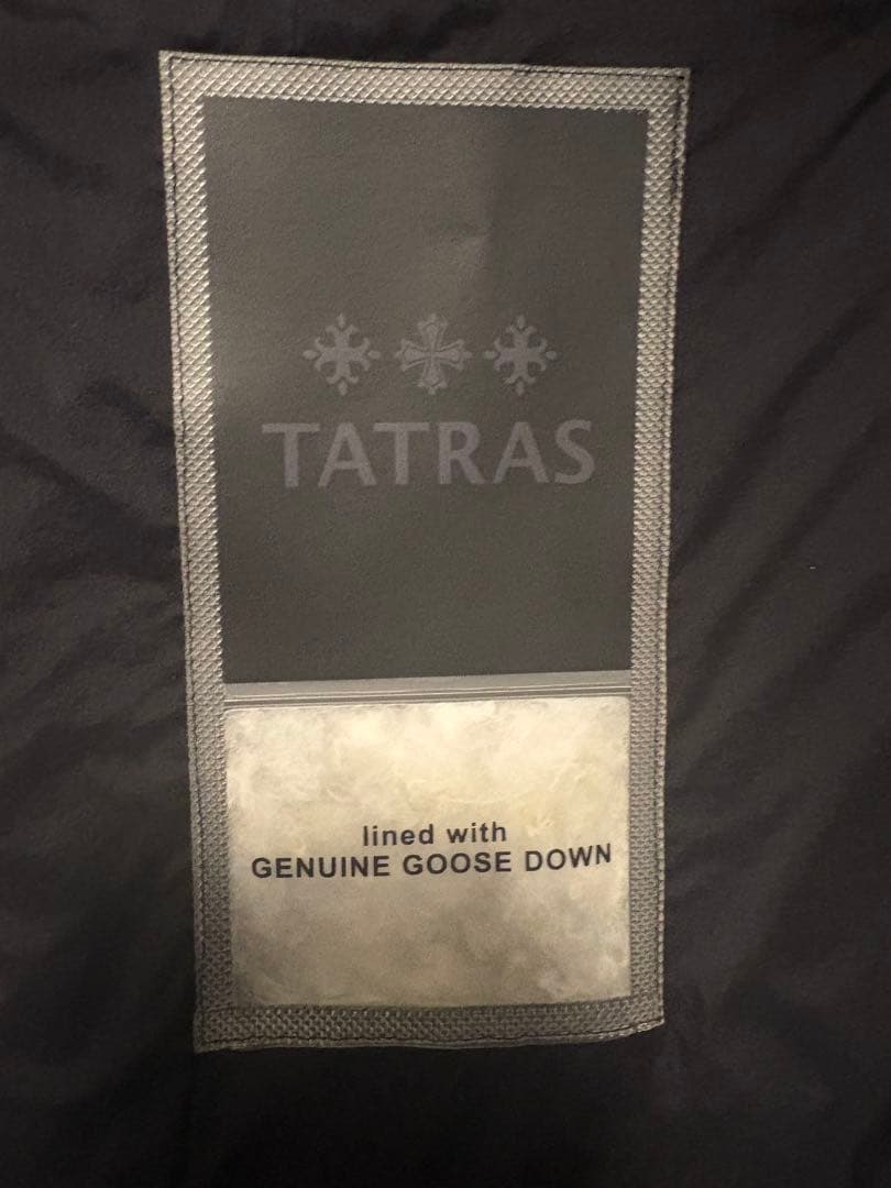 極美品【TATRAS】 BORBORE ボルボレ ダウンジャケット サイズ4