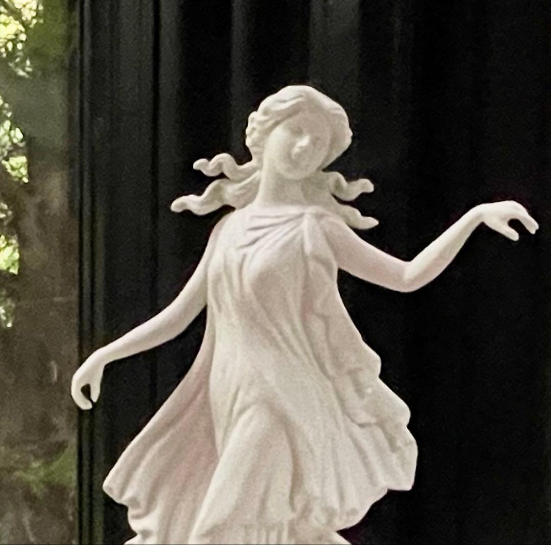 ウェッジウッド　ジャスパー　フュギュリン　　　　　　【ダンシングアワーNO.5】