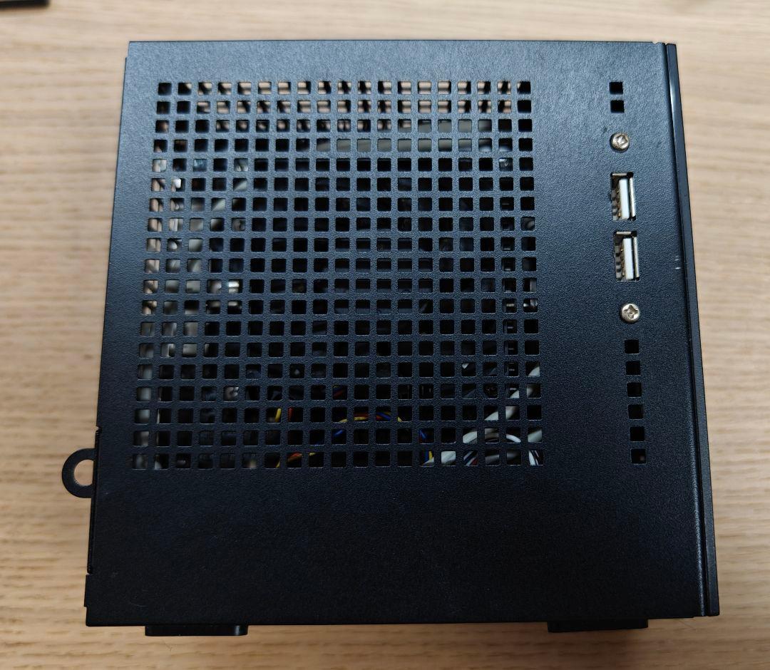 DeskMini A300 Ryzen 2400G 搭載【無線LAN付き】