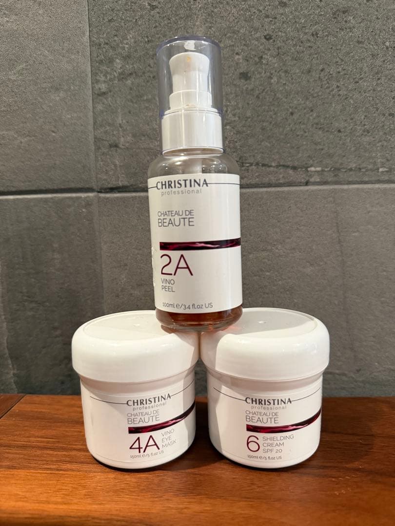 クリスティーナ　シャトーデボーテ　日焼け止め　アイクリームマスク　ピーリング