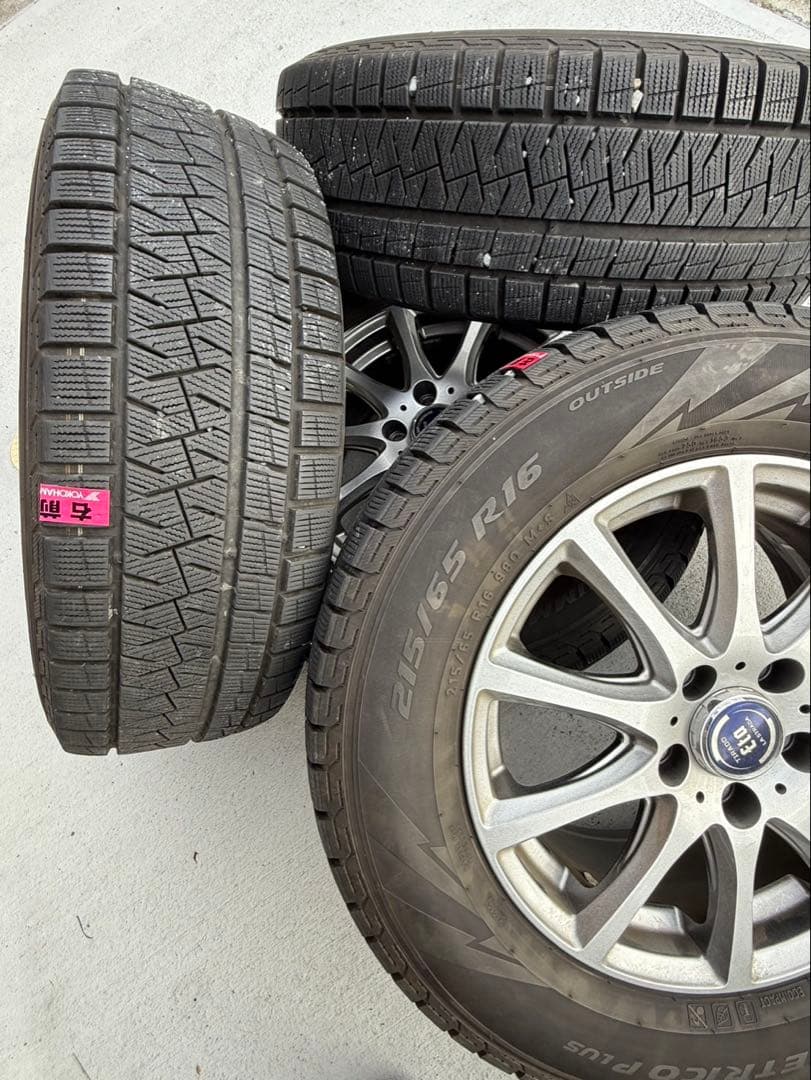【専用】スタッドレス＋ホイール4本 215/65R16 ヴェゼル使用