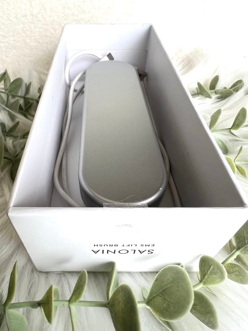 SALONIA 】サロニアEMSブラシ 美品！Gマーク受賞品！リフトアップ