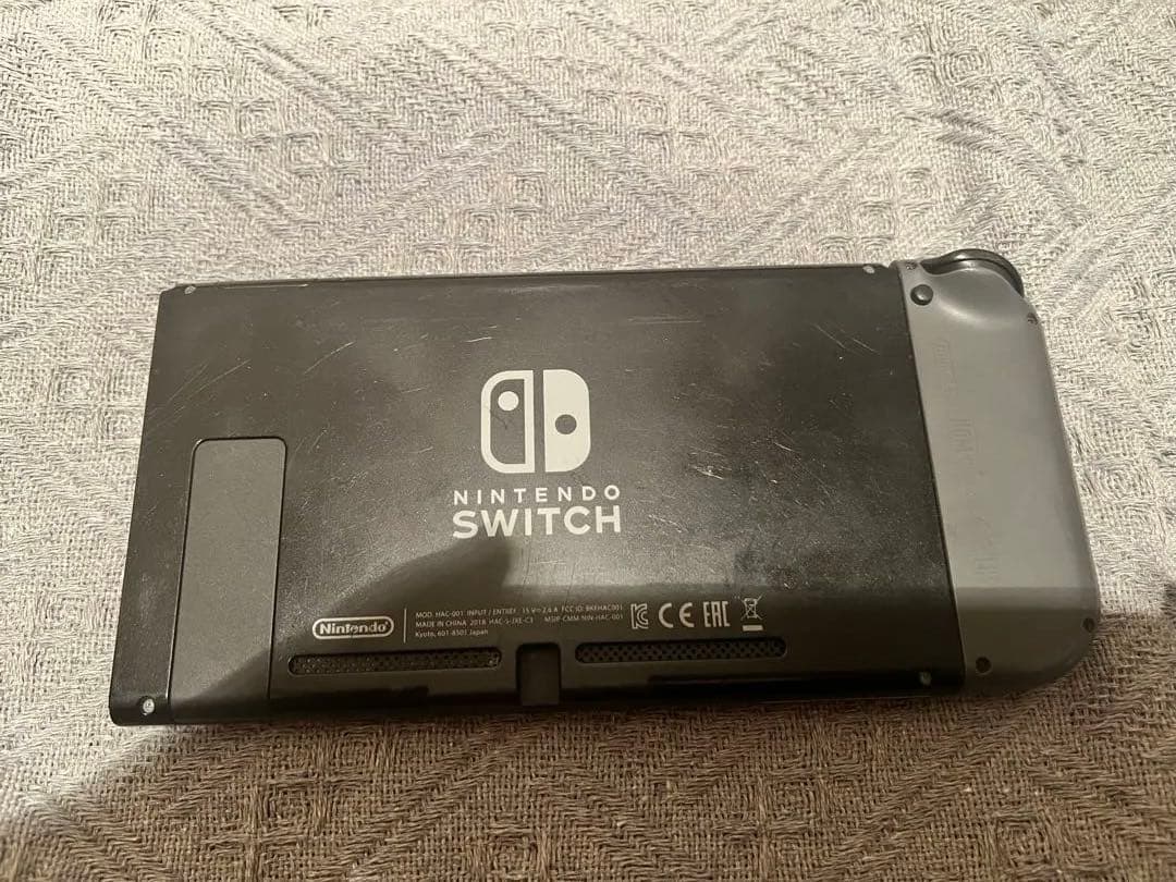 Nintendo Switch 本体 ジャンク扱い　Joy-Con左おまけ