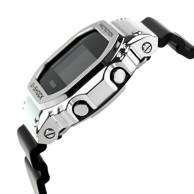 【美品！早い者勝ち！】G-SHOCK GM-5600U-1JF