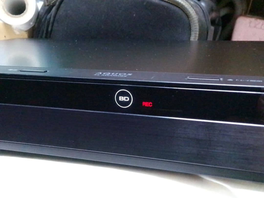 即発送!ハイスペック４Kレコーダー！動作確認品！アクオス4B−C10BT3