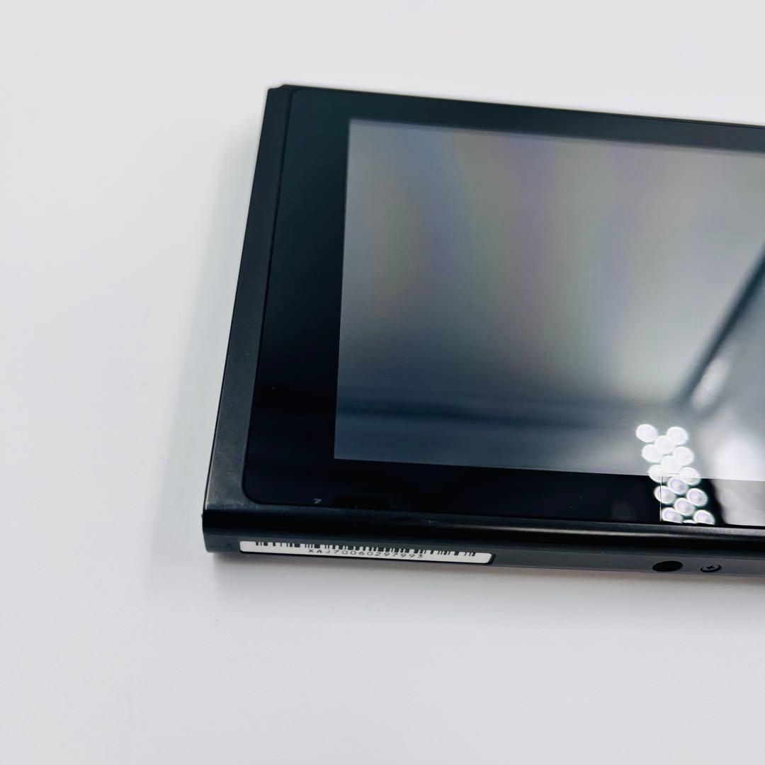 Nintendo switch ニンテンドー スイッチ 本体のみ 2018年製7