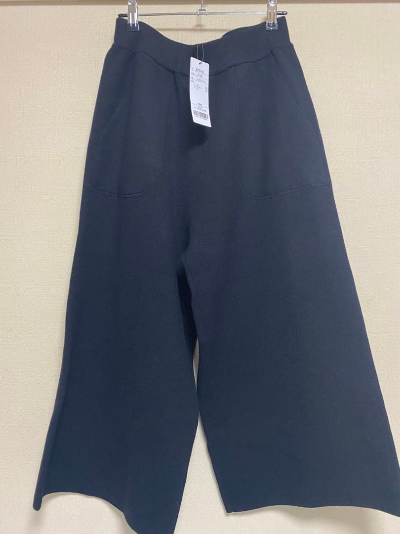 【新品】アンコキーヌ　コアスパニットガウチョパンツ　Ｌサイズ