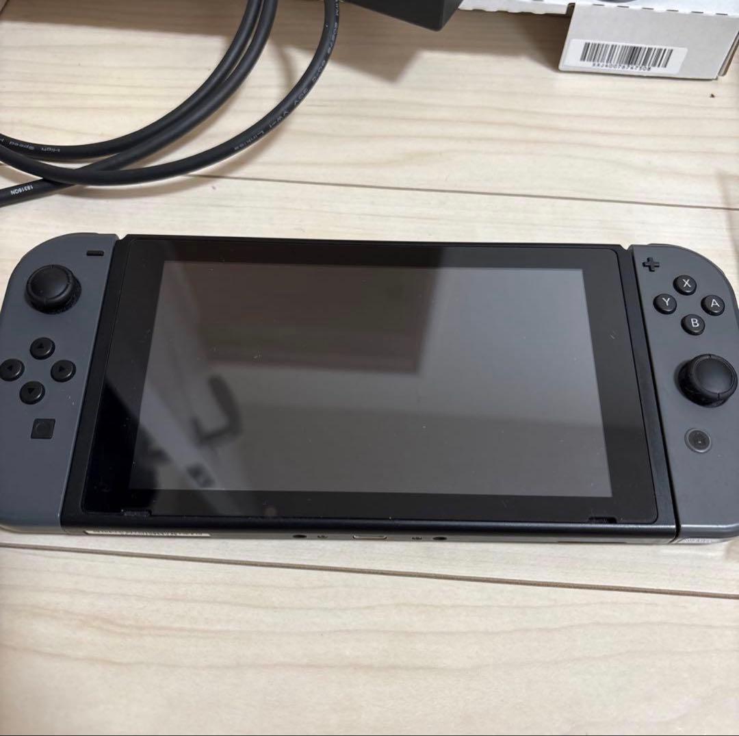 Nintendo switch　本体　箱なし