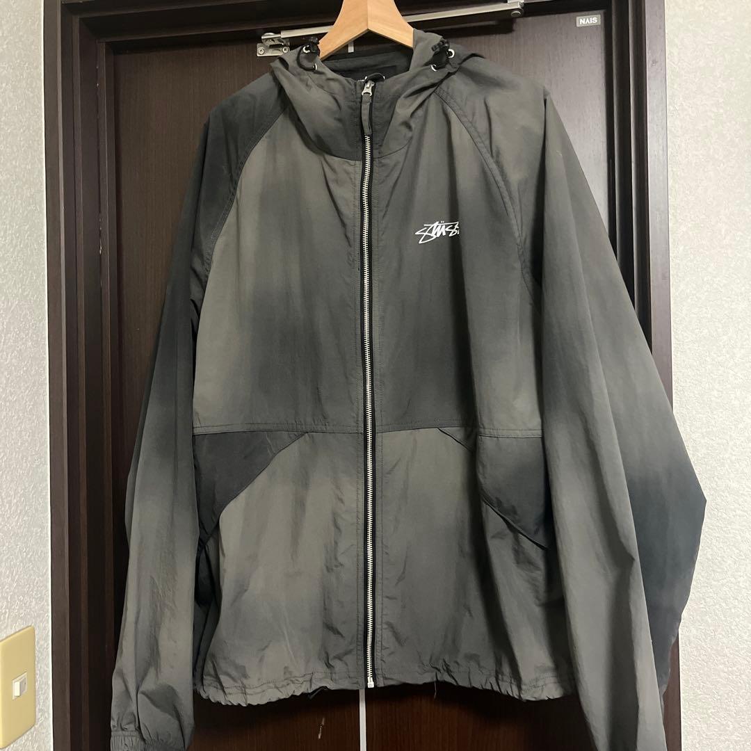STUSSY ナイロンジャケット XL グレー バックロゴ シェルジャケット