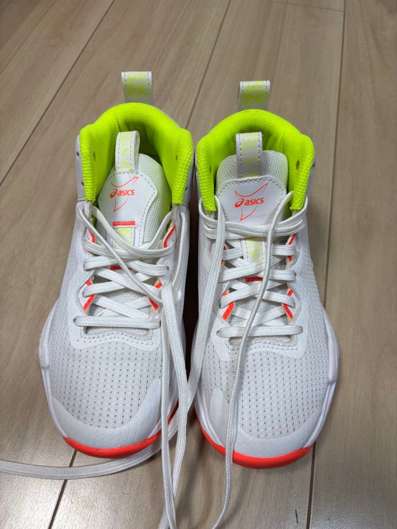 アシックス　バスケットシューズ　バッシュ　22cm