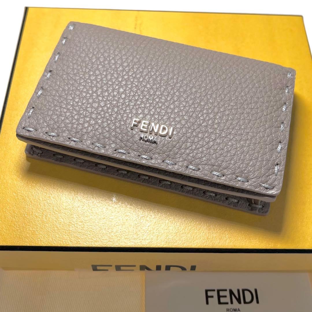 極美品 FENDI 名刺入れ カードケース グレージュ a668