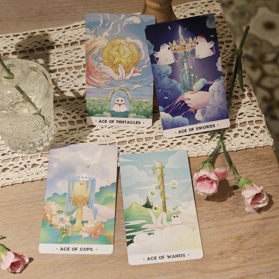 【正規品タロットカード】童話や絵本のよう✨ポップでキュートな幽霊たちのカード